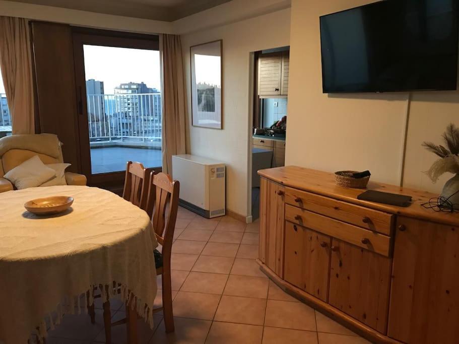Ferienwohnung Penthouse Met Zeezicht En 2 Terrassen Middelkerke Exterior foto